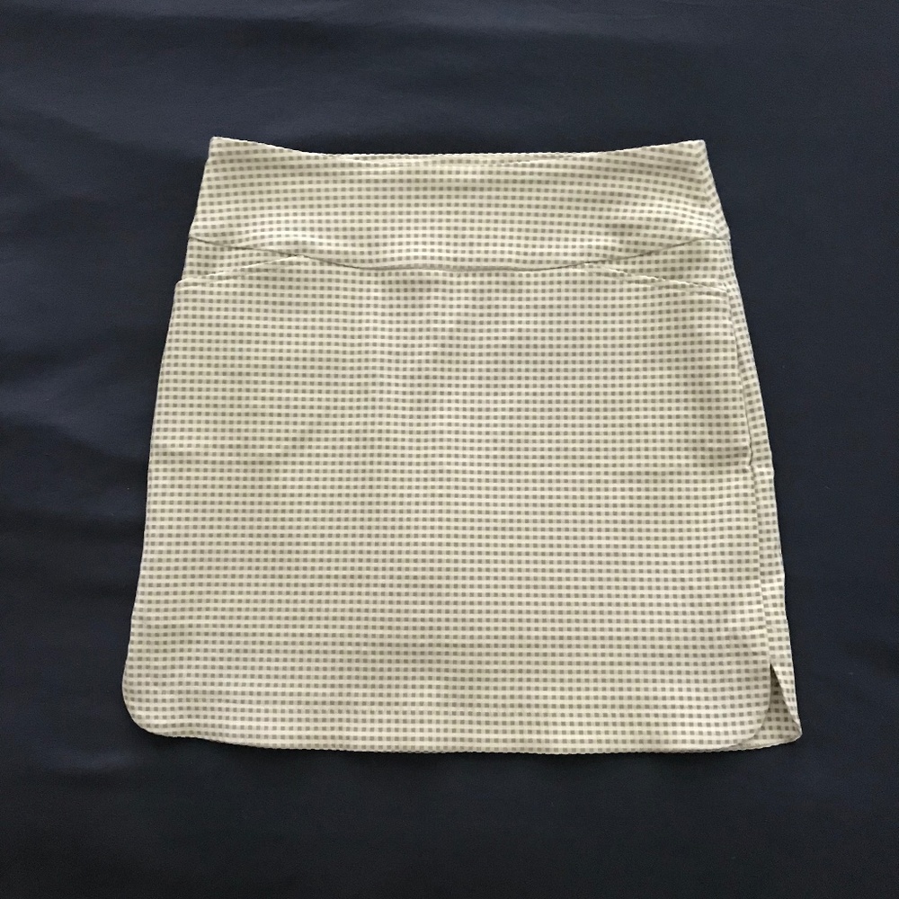 White & Green Gingham Skort, Size 2